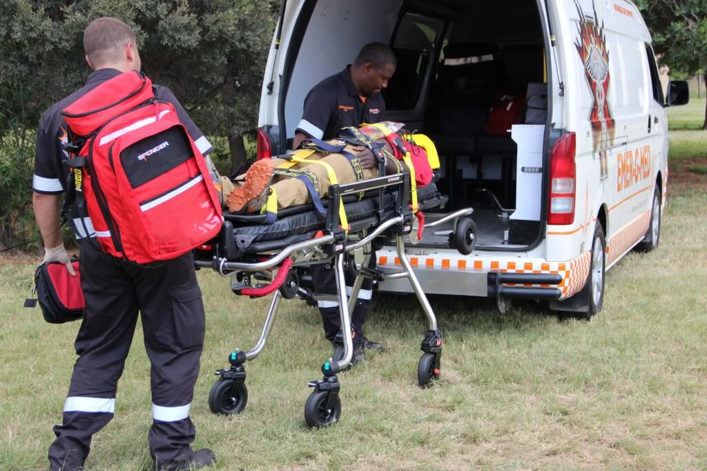 Ambulance Services : Roles and Responsibilities of the Ambulatory Team